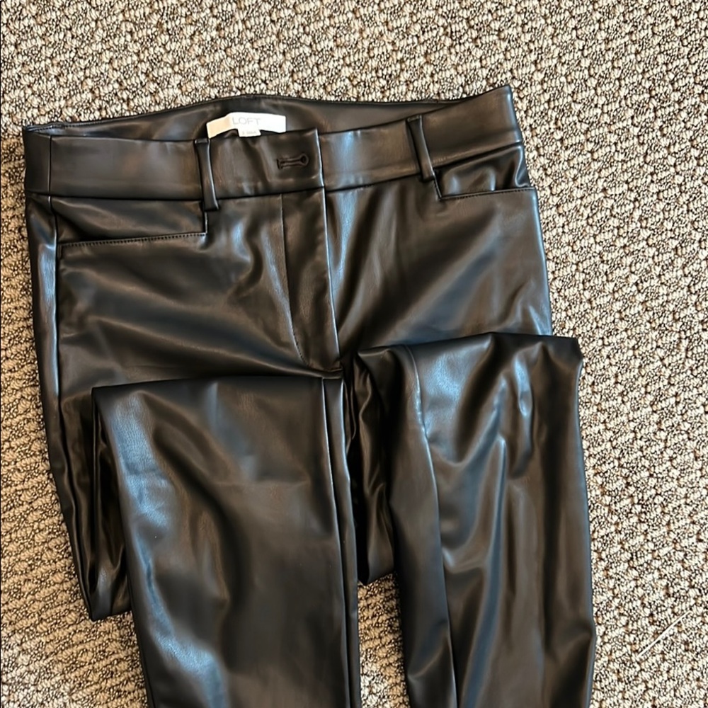 LOFT Black Straight Leg Pants